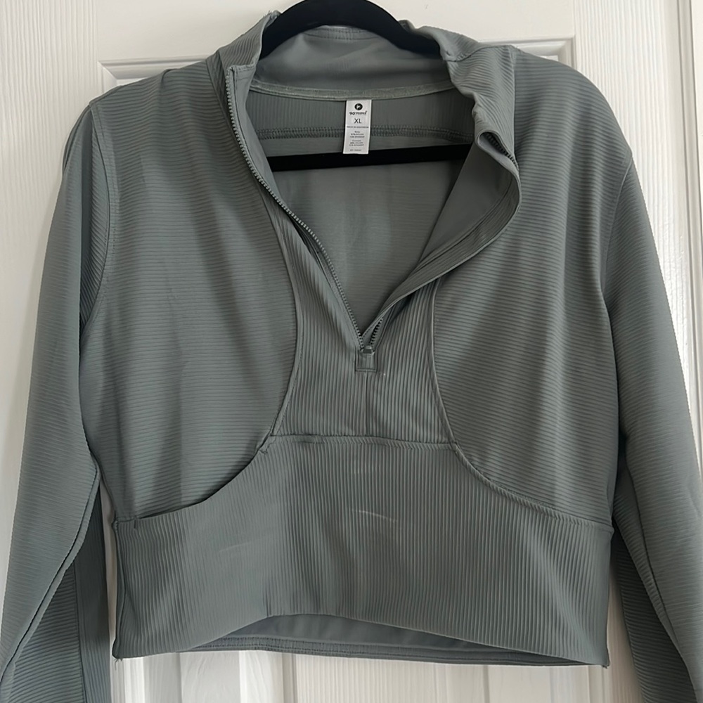 90 Degree Crop Pullover